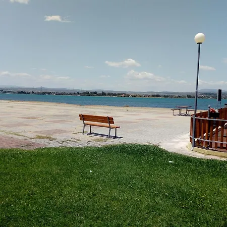 ισογειο κατοικιασ κηπος *